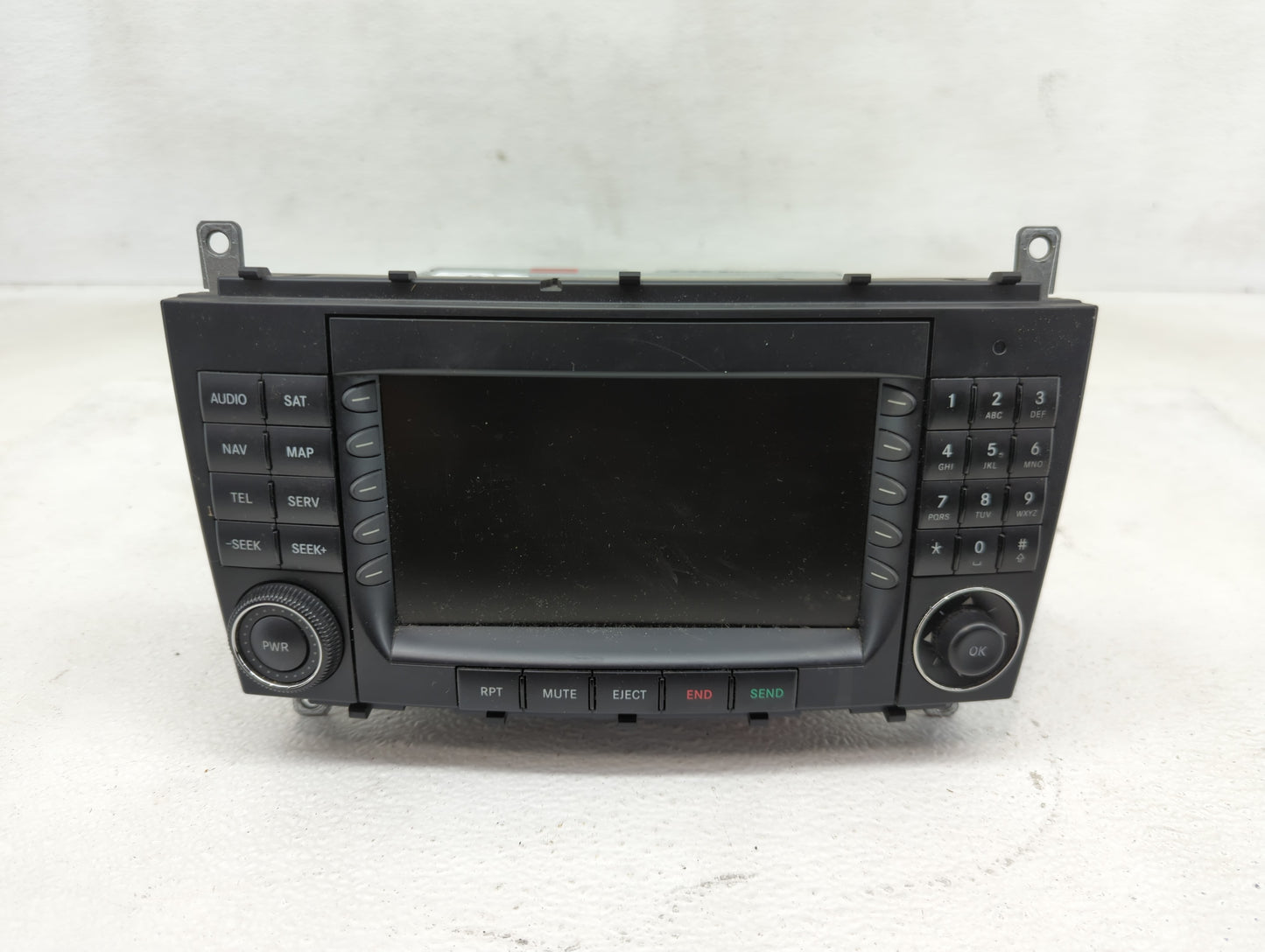 2005 Mercedes-Benz C230 Radio AM FM Cd Player Receiver Replacement P/N:A203 870 72 89 80 Fits OEM Used Auto Parts - Oemuseda