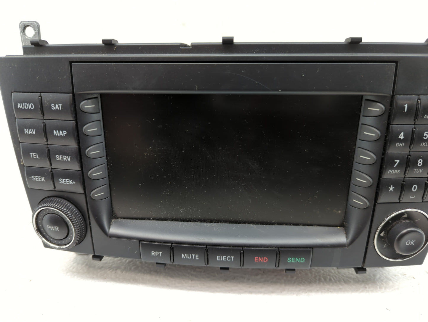 2005 Mercedes-Benz C230 Radio AM FM Cd Player Receiver Replacement P/N:A203 870 72 89 80 Fits OEM Used Auto Parts - Oemuseda