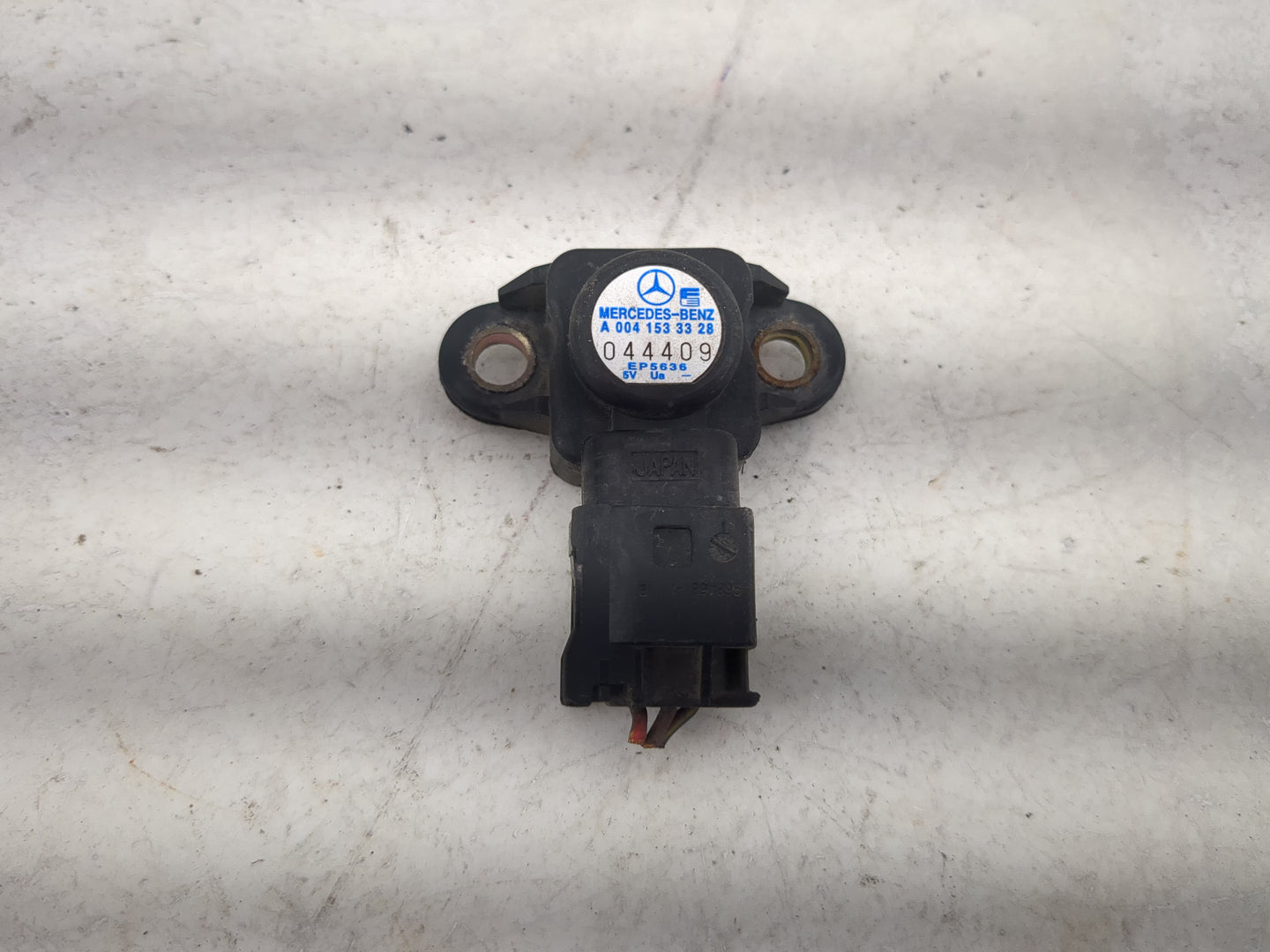 2003-2005 Mercedes-benz C230 Mass Air Flow Meter Maf - Oemusedautoparts1.com