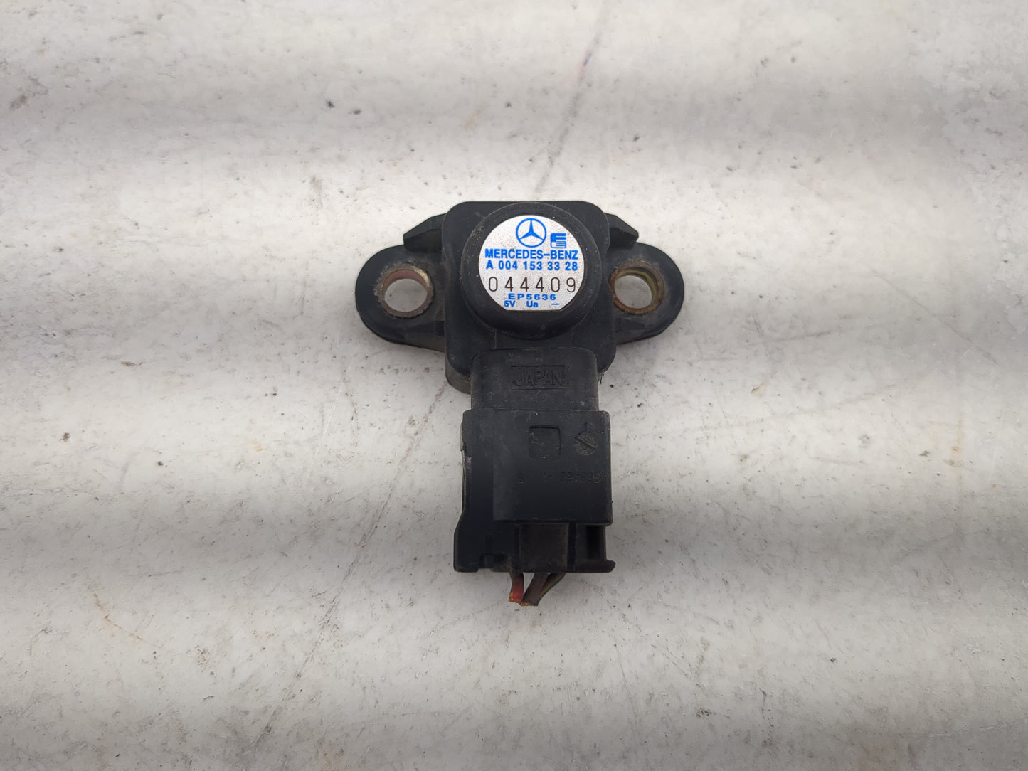 2003-2005 Mercedes-benz C230 Mass Air Flow Meter Maf - Oemusedautoparts1.com
