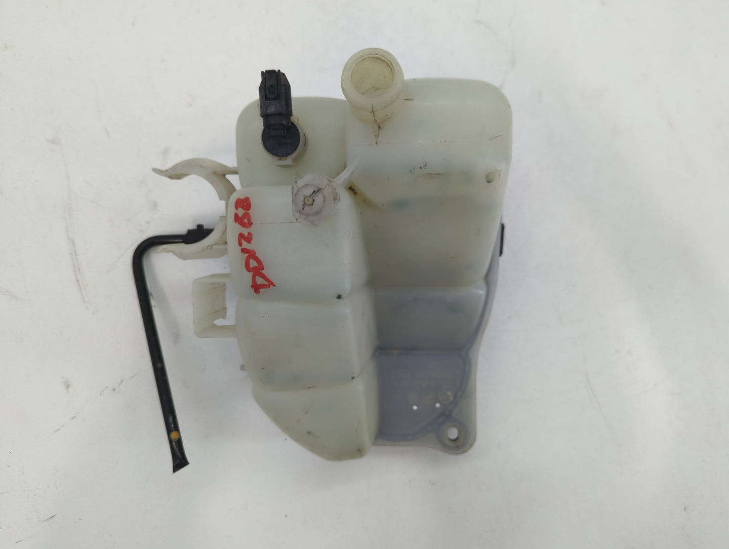 2002-2007 Mercedes-benz C230 Windshield Washer Fluid Reservoir Bottle Oem - Oemusedautoparts1.com