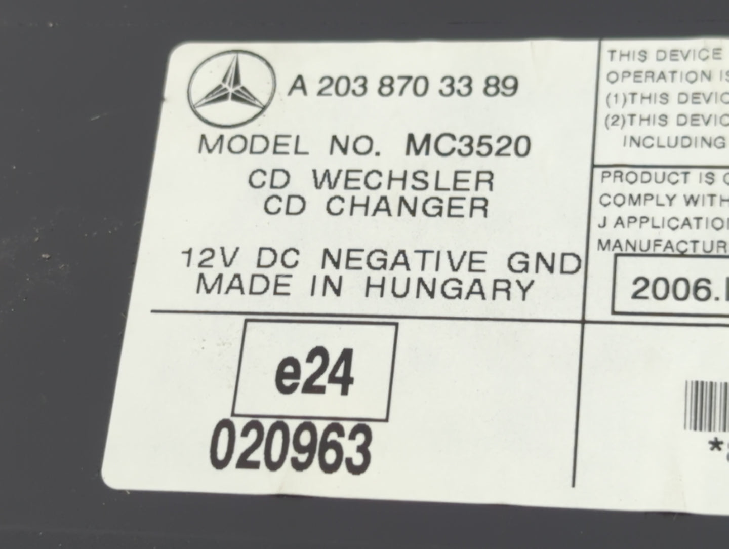 2005 Mercedes-Benz C240 Radio AM FM Cd Player Receiver Replacement P/N:A 203 870 33 89 Fits OEM Used Auto Parts - Oemusedaut