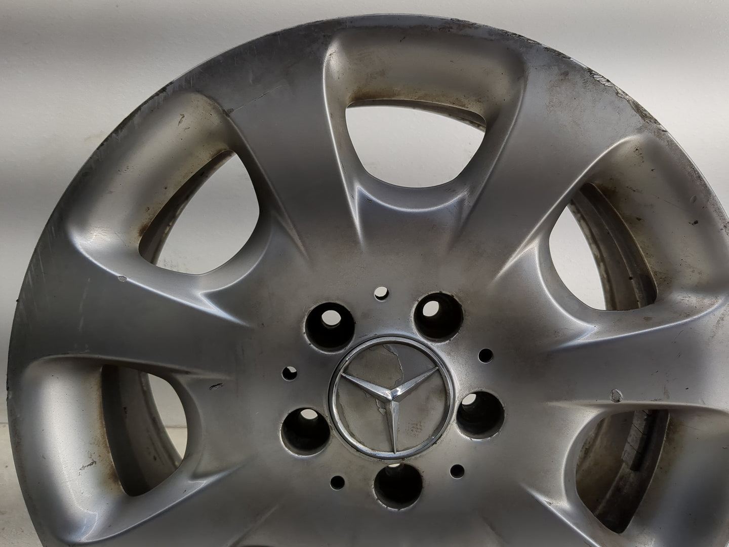 2005-2005 Mercedes-benz C240 Oem Wheel Rim 1325336 - Oemusedautoparts1.com