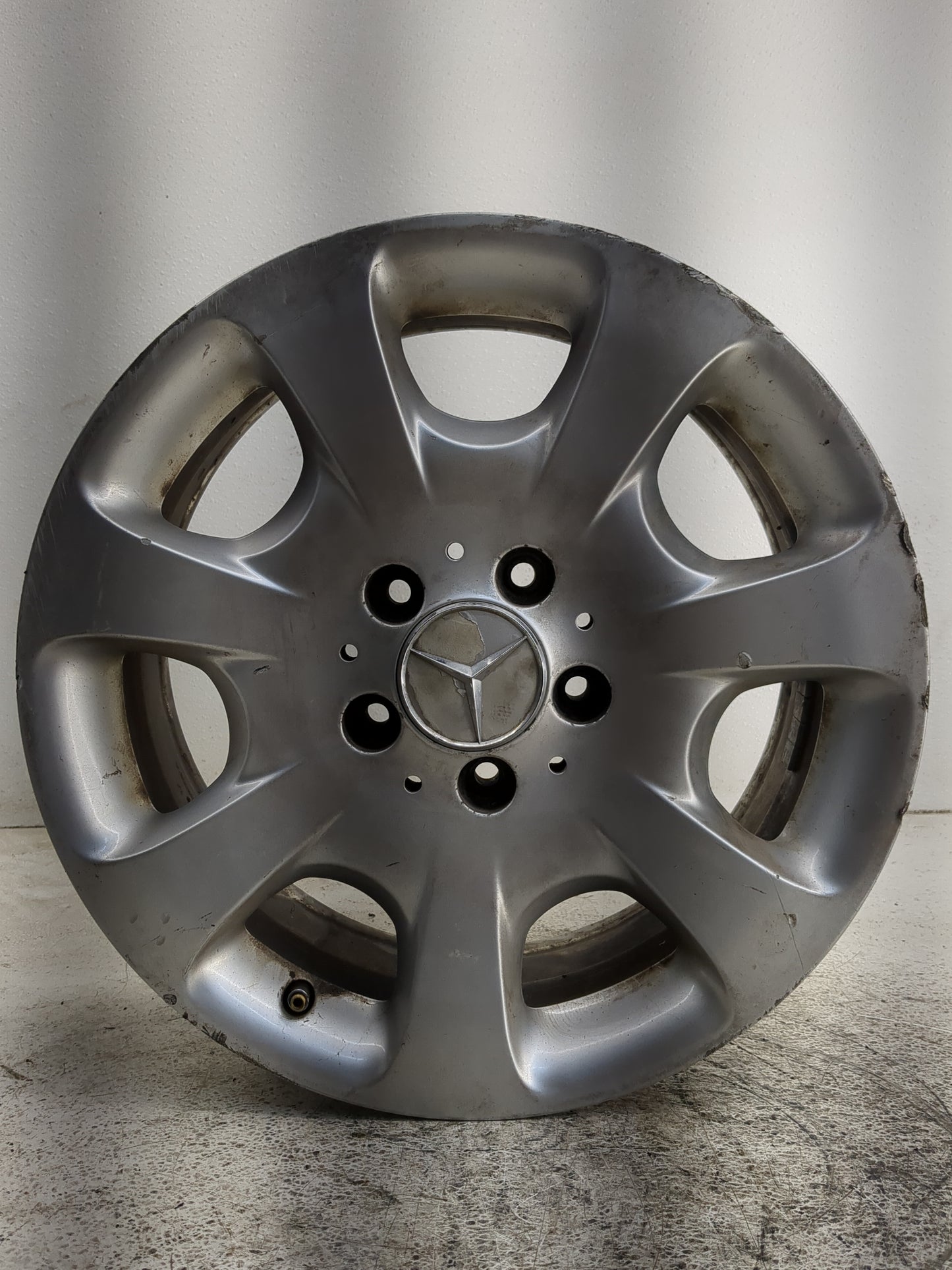 2005-2005 Mercedes-benz C240 Oem Wheel Rim 1325336 - Oemusedautoparts1.com