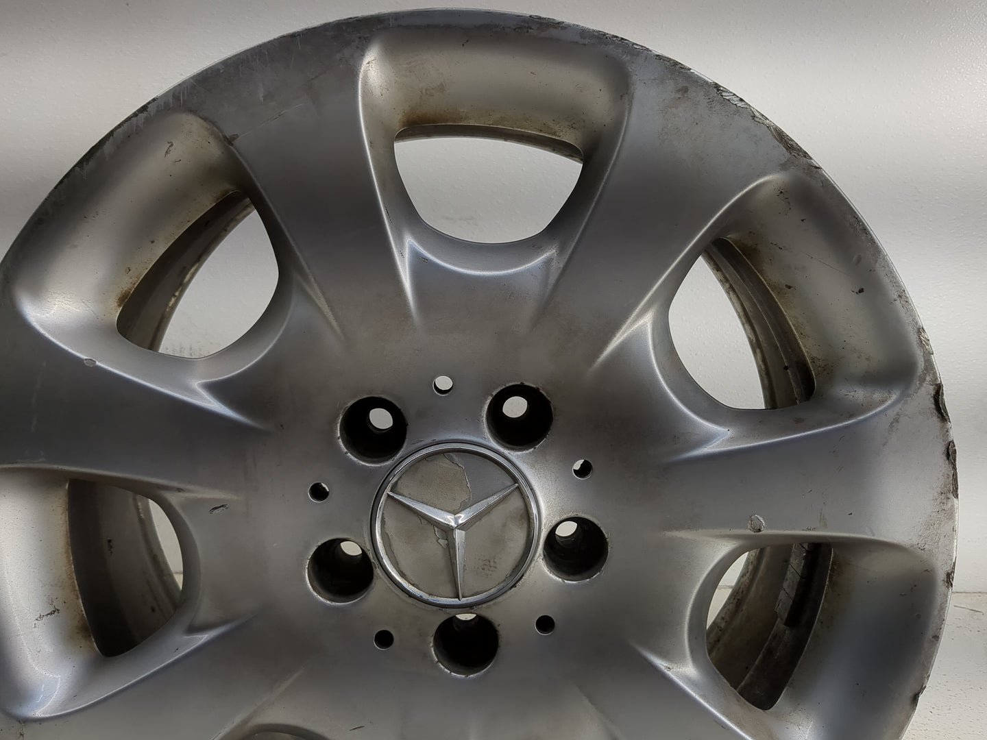 2005-2005 Mercedes-benz C240 Oem Wheel Rim 1325336 - Oemusedautoparts1.com