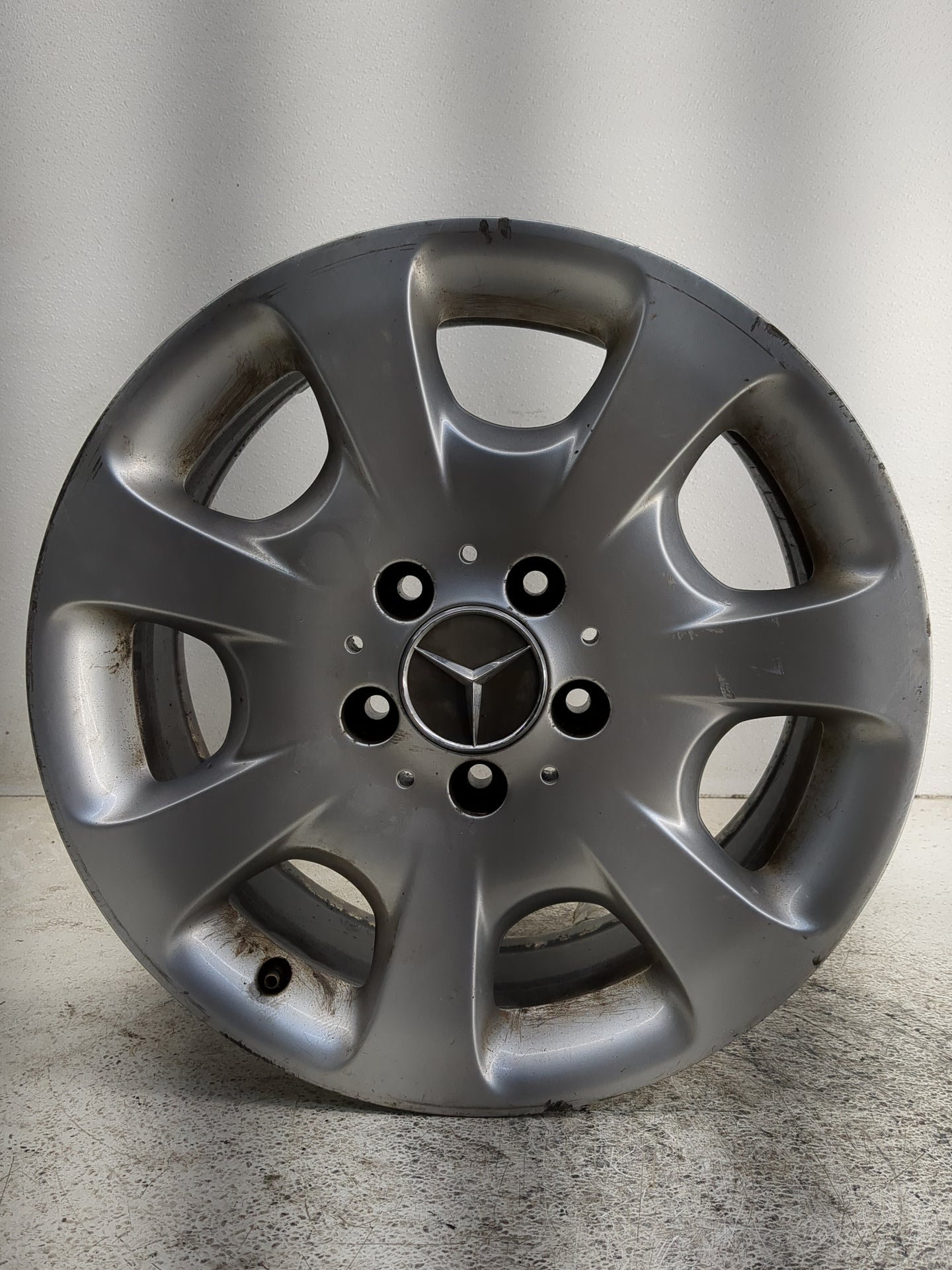 2005-2005 Mercedes-benz C240 Oem Wheel Rim 1325338 - Oemusedautoparts1.com