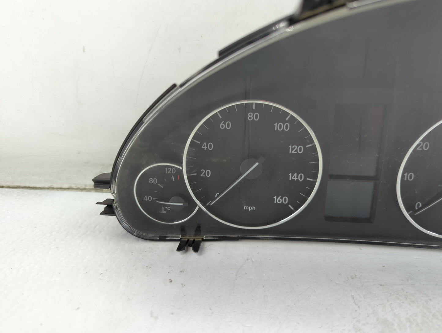 2003-2005 Mercedes-Benz C320 Instrument Cluster Speedometer Gauges P/N:A 203 540 09 48 Fits Fits 2003 2004 2005 OEM Used Aut