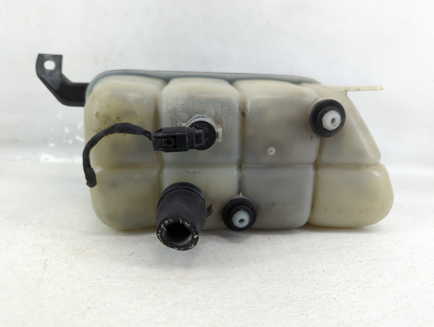 2000 Mercedes-benz Cl500 Radiator Coolant Overflow Expansion Tank Bottle - Oemusedautoparts1.com