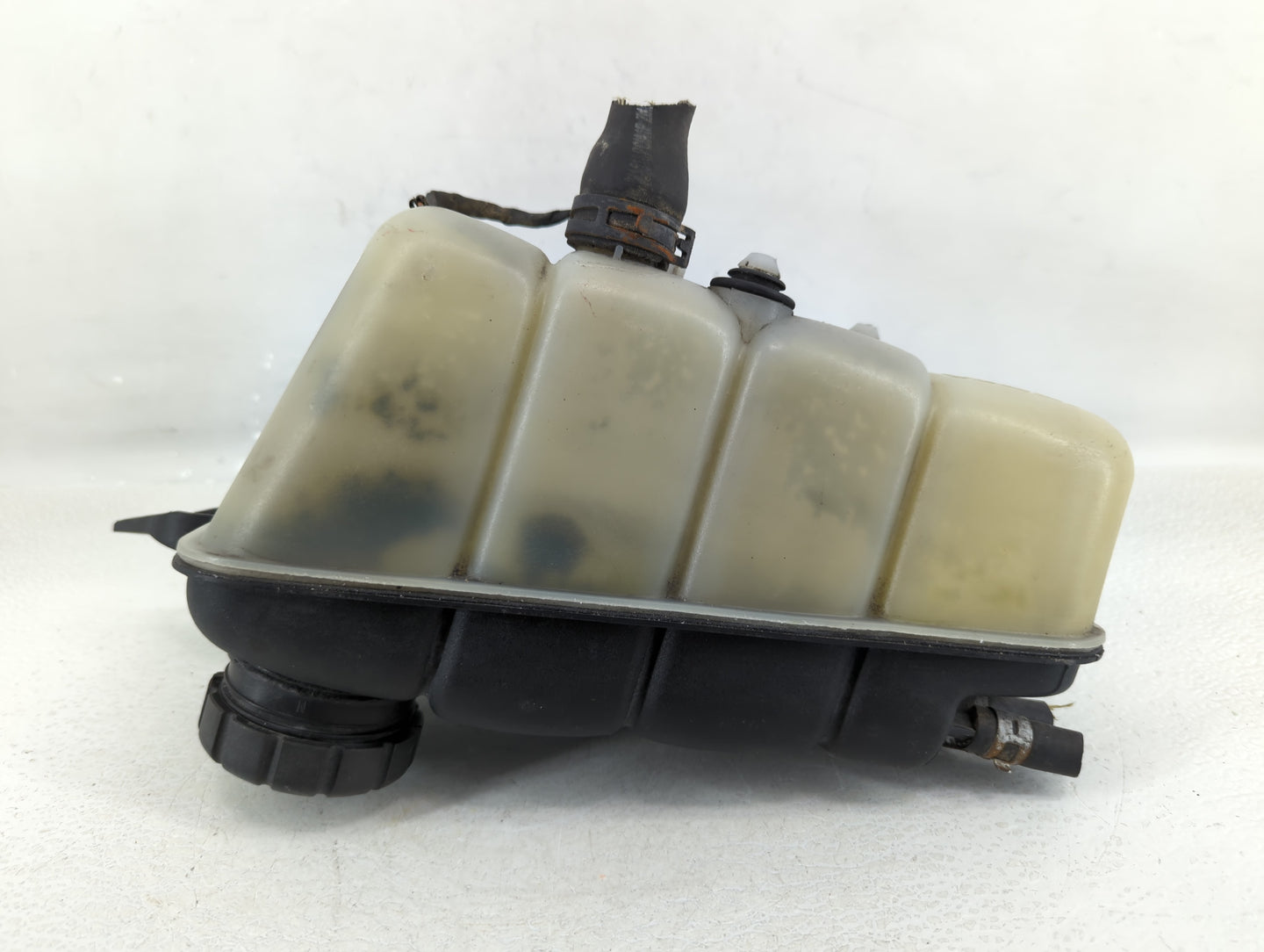 2000 Mercedes-benz Cl500 Radiator Coolant Overflow Expansion Tank Bottle - Oemusedautoparts1.com