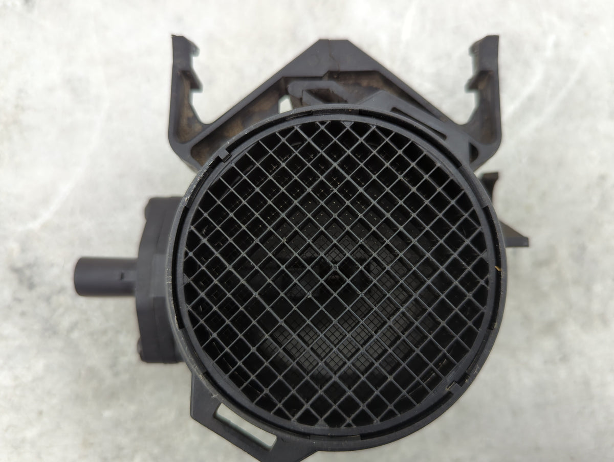 Mercedes-benz E-class Mass Air Flow Meter Maf Sensor 1453700 - Oemusedautoparts1.com