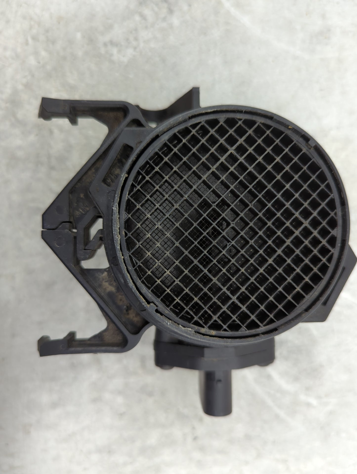 Mercedes-benz E-class Mass Air Flow Meter Maf - Oemusedautoparts1.com