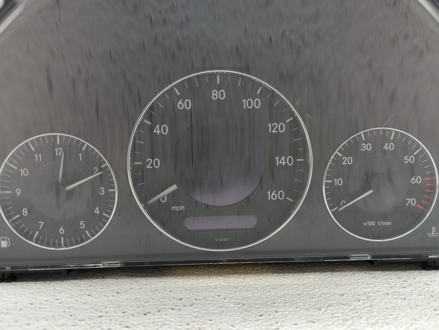 2005 Mercedes-Benz E-Class Instrument Cluster Speedometer Gauges P/N:A2115402947 110.080.283/007 Miles:139K Fits OEM Used Au
