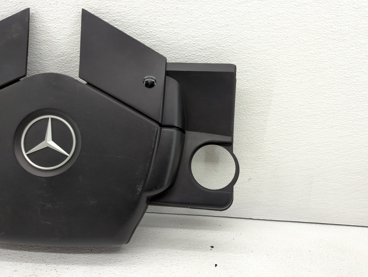 2005 Mercedes-benz E250 Engine Cover - Oemusedautoparts1.com