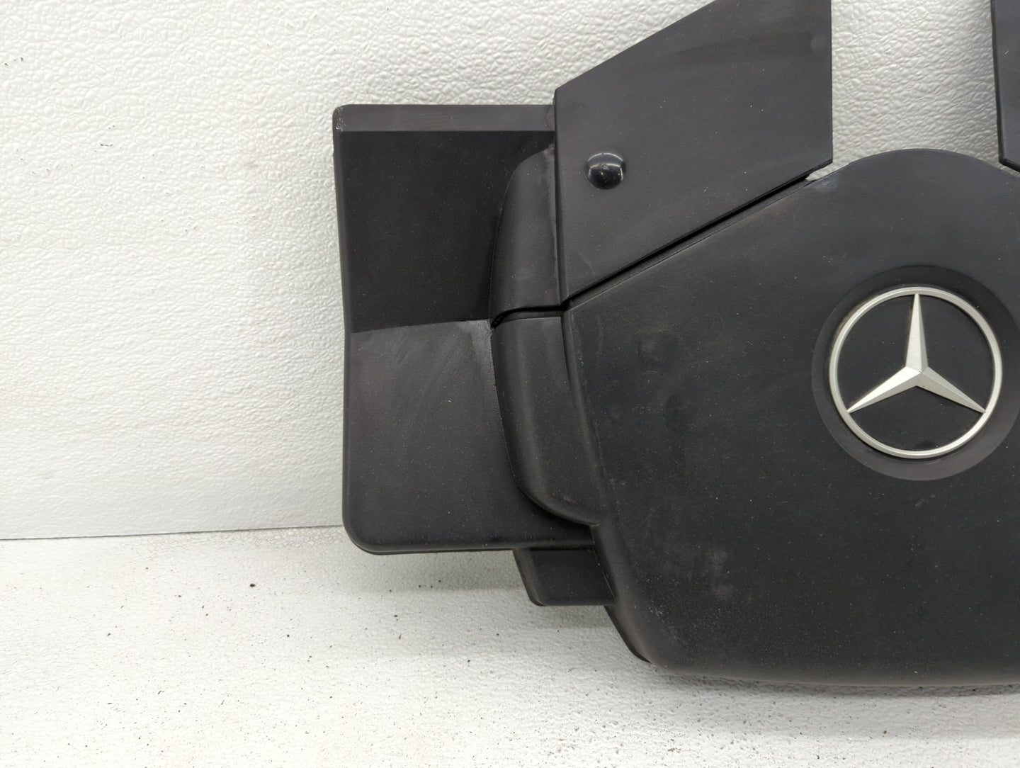 2005 Mercedes-benz E250 Engine Cover - Oemusedautoparts1.com