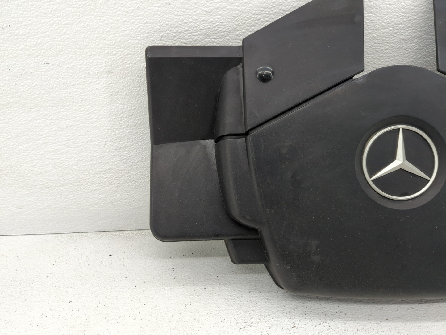 2005 Mercedes-benz E250 Engine Cover - Oemusedautoparts1.com