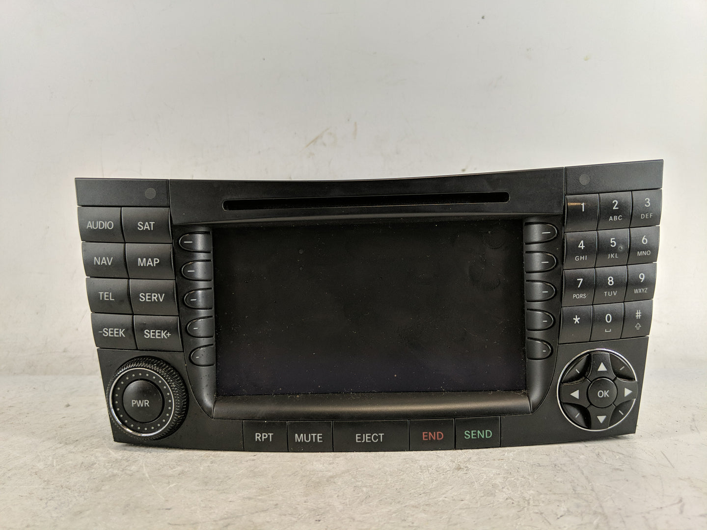2005 Mercedes-Benz E320 Radio AM FM Cd Player Receiver Replacement P/N:4 170 000333 90120-451, 01538446 Fits OEM Used Auto P