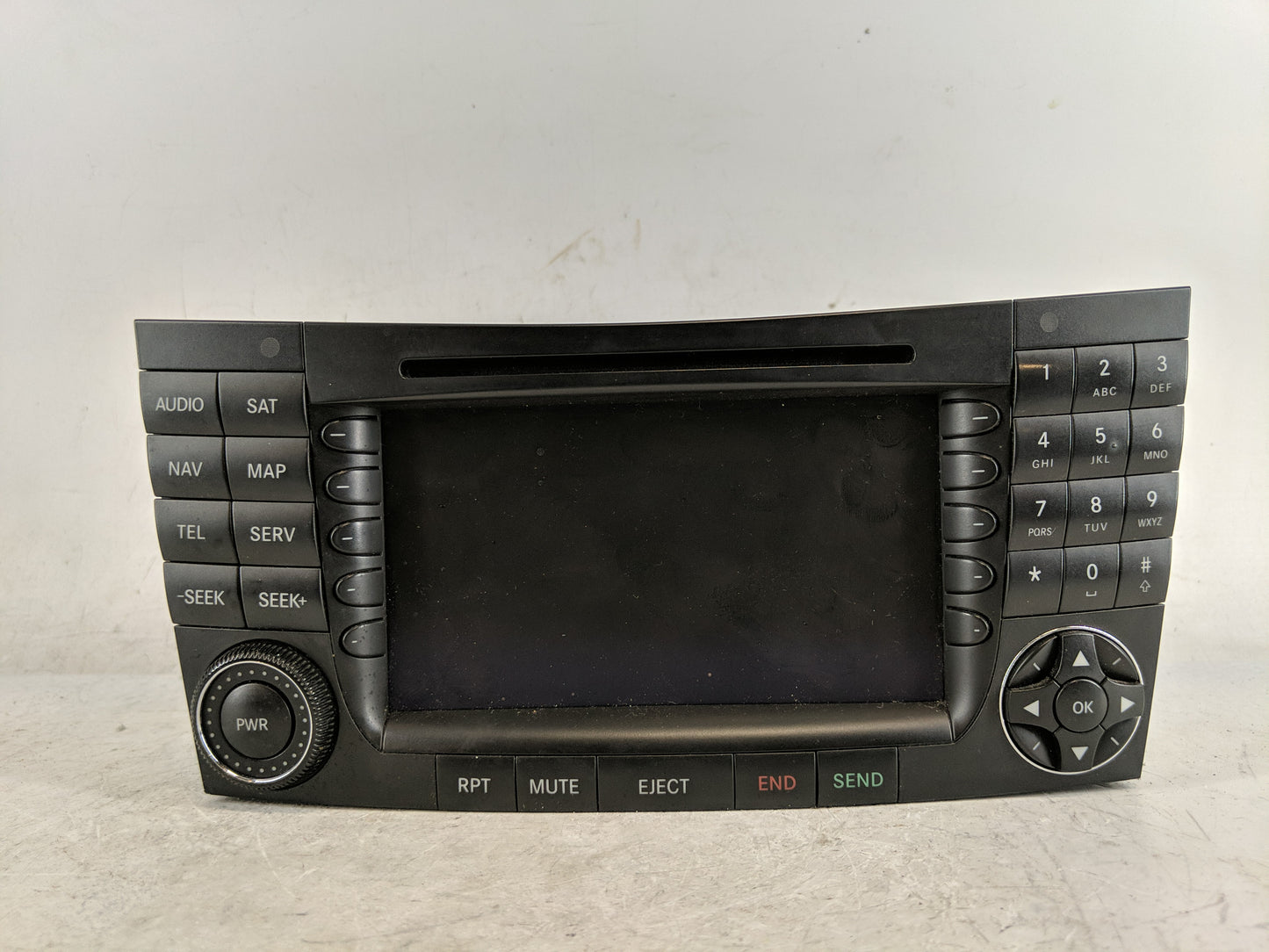 2005 Mercedes-Benz E320 Radio AM FM Cd Player Receiver Replacement P/N:4 170 000333 90120-451, 01538446 Fits OEM Used Auto P