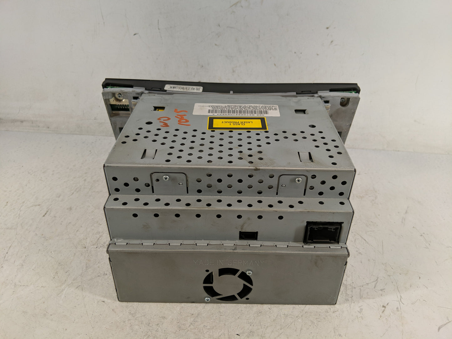 2005 Mercedes-Benz E320 Radio AM FM Cd Player Receiver Replacement P/N:4 170 000333 90120-451, 01538446 Fits OEM Used Auto P