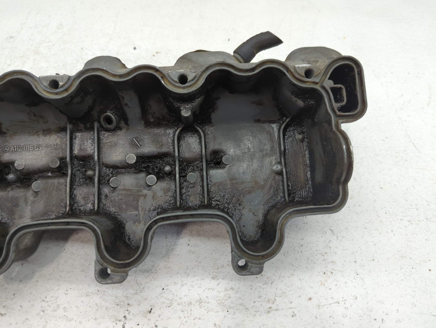 2005 Mercedes-Benz E320 Driver Left Cylinder Head Valve Cover P/N:A112 016 03 05 Fits OEM Used Auto Parts - Oemusedautoparts