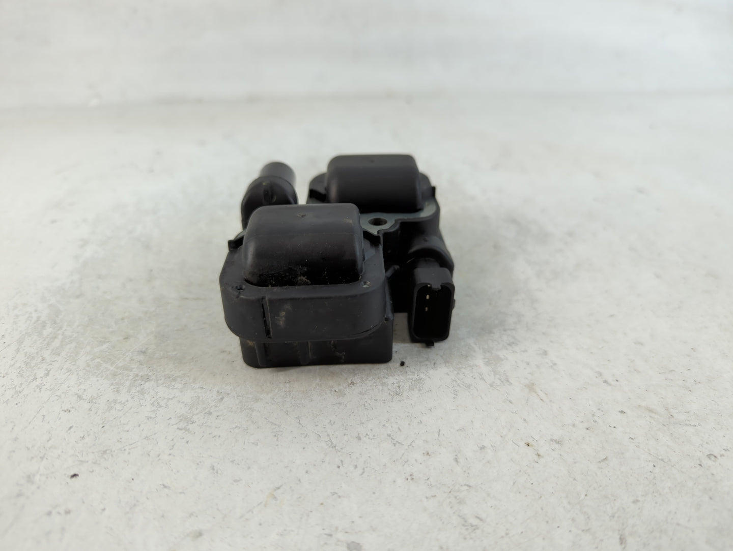 2003-2005 Mercedes-benz Ml350 Ignition Coil Igniter Pack - Oemusedautoparts1.com