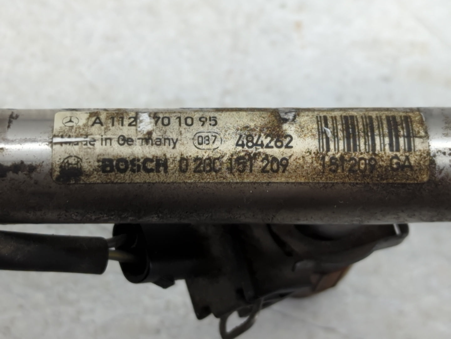 2005 Mercedes-Benz Ml350 Fuel Injectors P/N:A 112 70 10 95 Fits OEM Used Auto Parts - Oemusedautoparts1.com