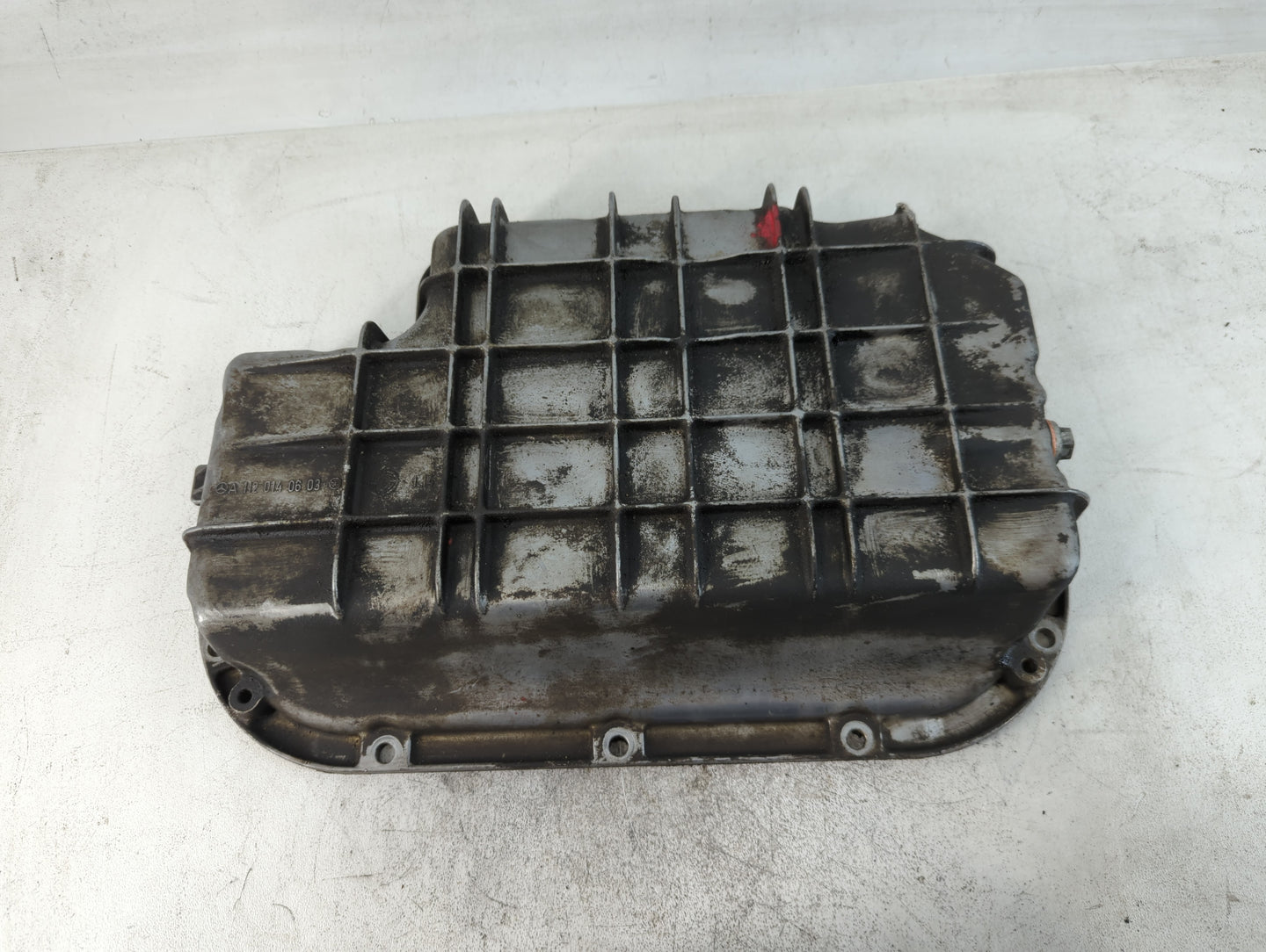 2005 Mercedes-Benz Ml350 Engine Oil Pan Fits Fits 1999 2000 2001 2002 2003 2004 2006 2007 2008 2009 2010 2011 OEM Used Auto 