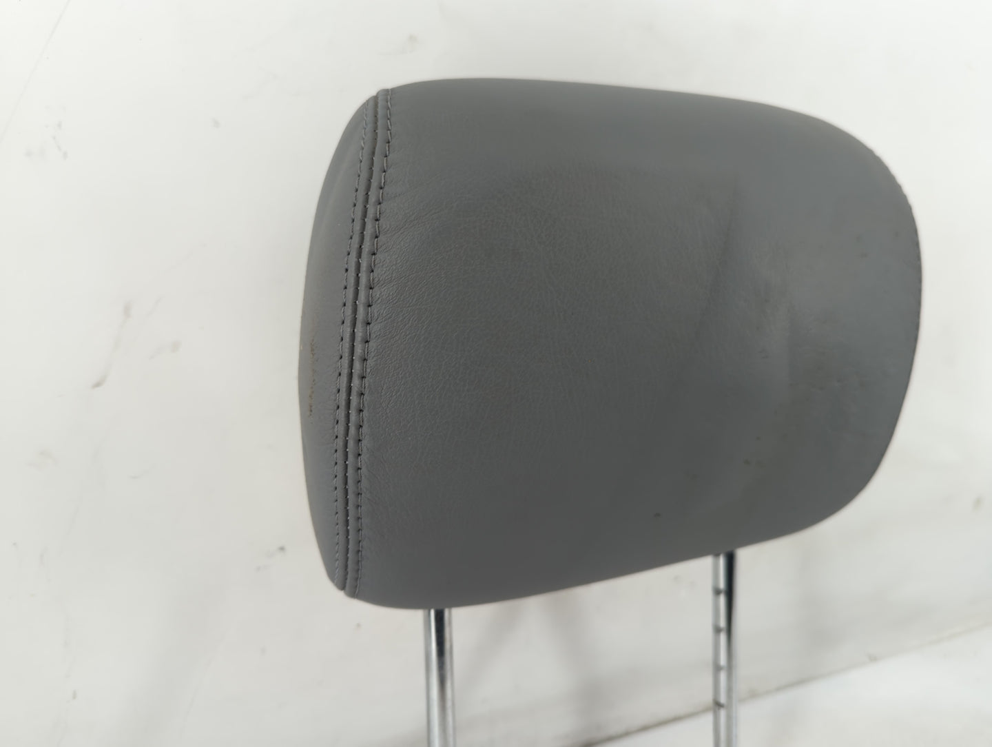 2003-2005 Mercedes-Benz Ml350 Headrest Head Rest Front Driver Passenger Seat Fits Fits 2000 2001 2002 2003 2004 2005 OEM Use