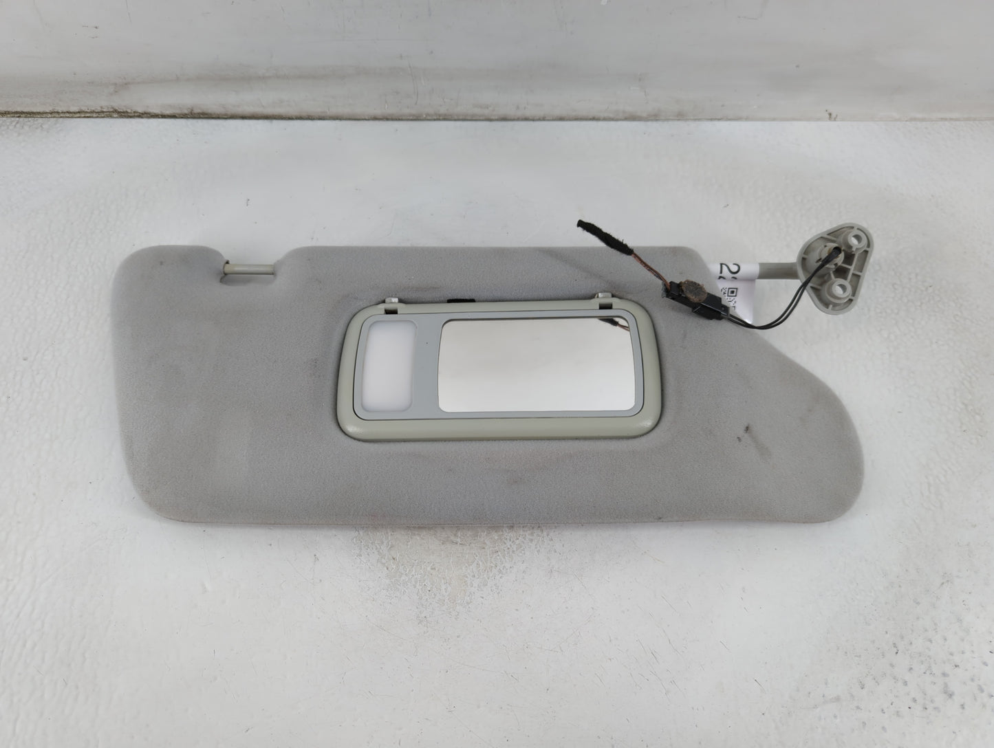 2003-2005 Mercedes-Benz Ml350 Sun Visor Shade Replacement Passenger Right Mirror Fits Fits 2000 2001 2002 2003 2004 2005 OEM