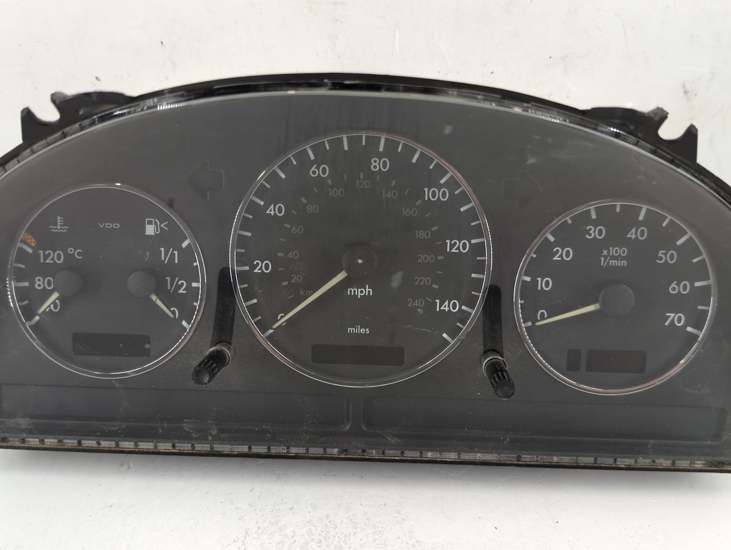 2003-2005 Mercedes-Benz Ml350 Instrument Cluster Speedometer Gauges P/N:A163 540 88 11 Fits Fits 2002 2003 2004 2005 OEM Use