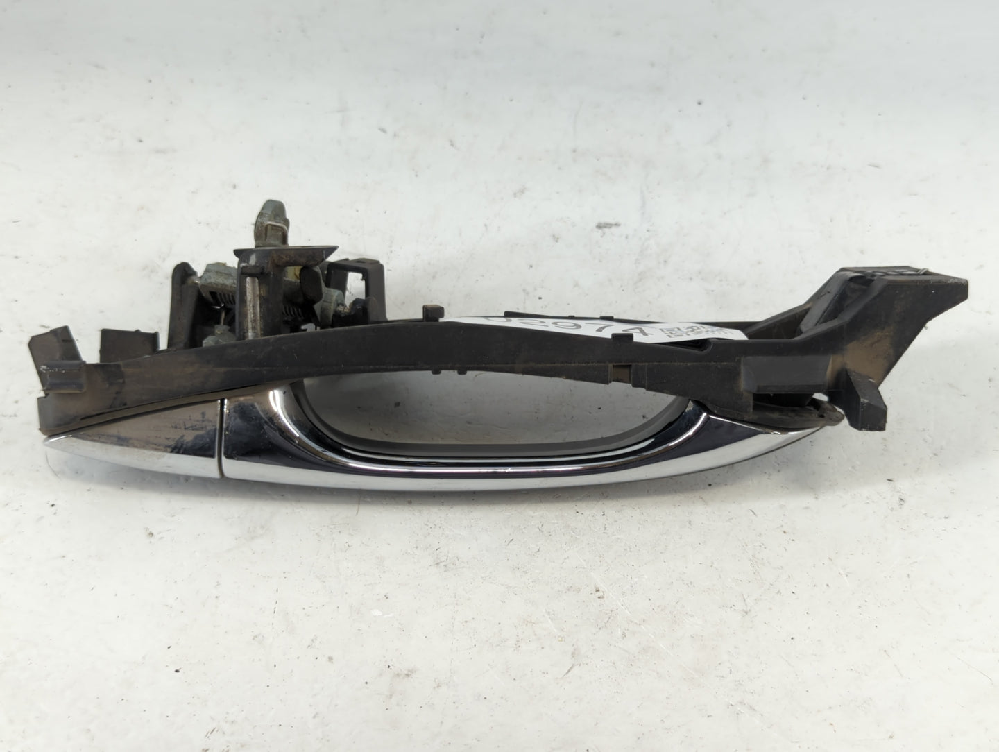 2000 S430 Passenger Rear Right Door Handle Exterior Assembly - Oemusedautoparts1.com