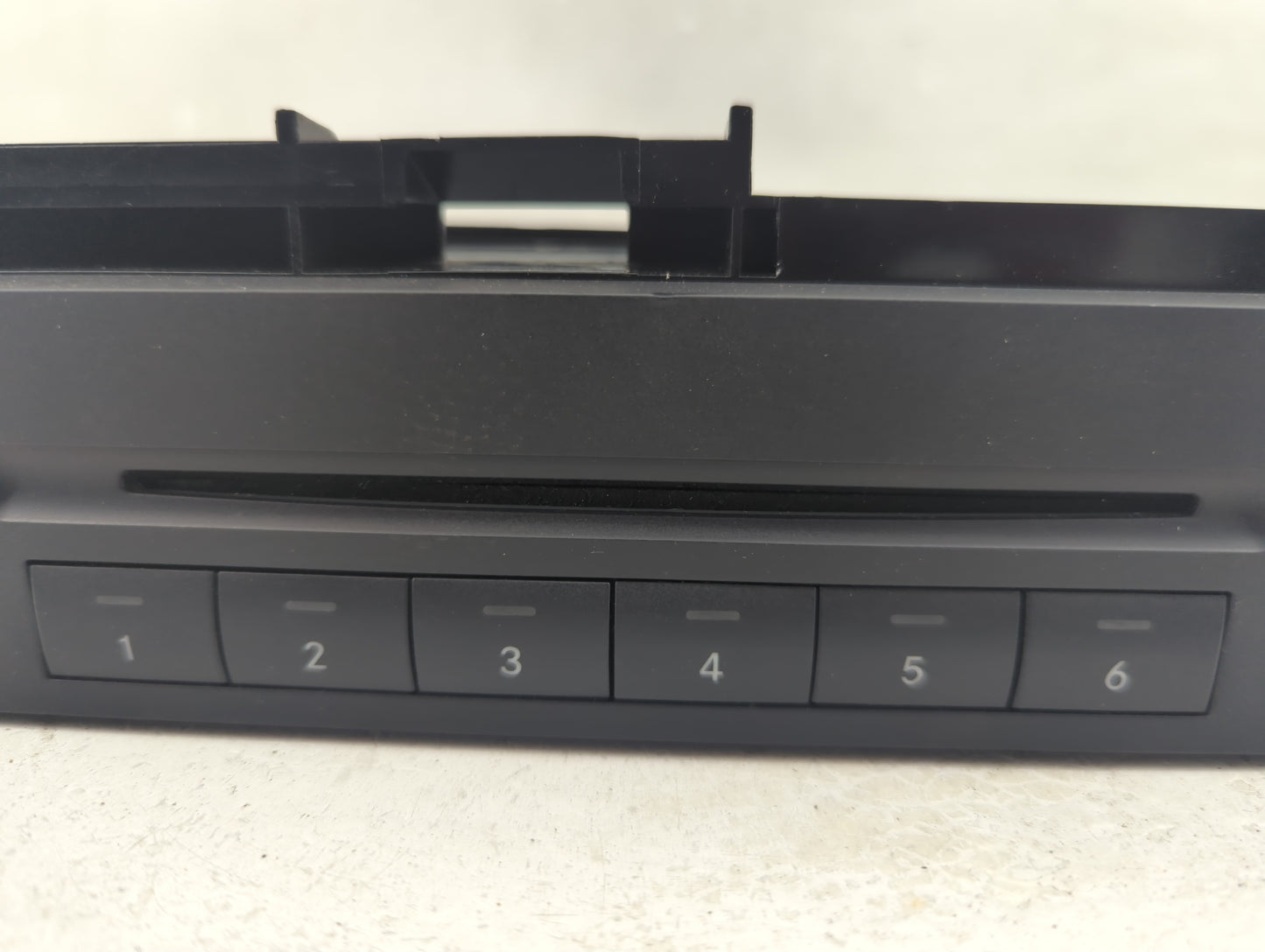 2005 Mercedes-Benz Slk200 Radio AM FM Cd Player Receiver Replacement P/N:A 211 827 55 42 Fits OEM Used Auto Parts - Oemuseda