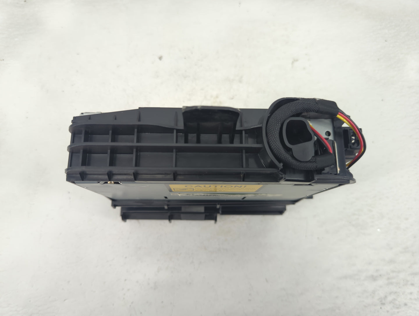 2005 Mercedes-Benz Slk200 Radio AM FM Cd Player Receiver Replacement P/N:A 211 827 55 42 Fits OEM Used Auto Parts - Oemuseda