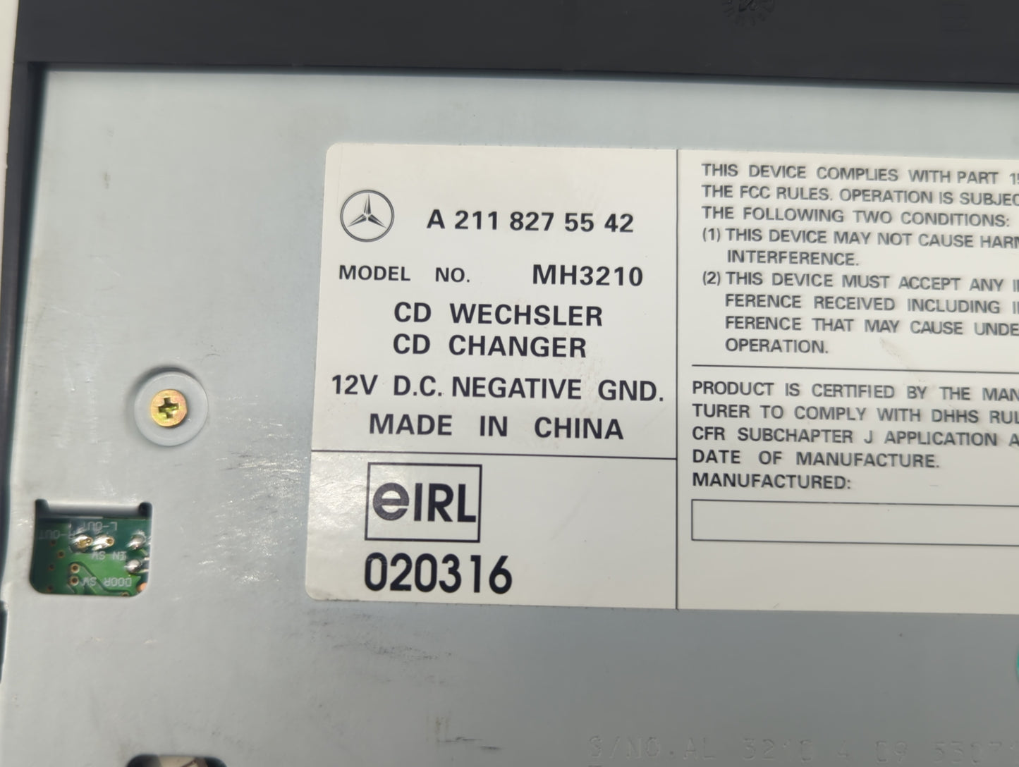 2005 Mercedes-Benz Slk200 Radio AM FM Cd Player Receiver Replacement P/N:A 211 827 55 42 Fits OEM Used Auto Parts - Oemuseda