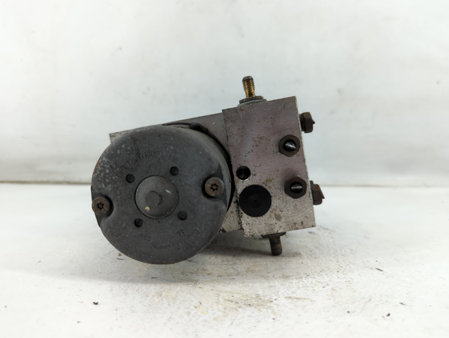 2005 Mercury Grand Marquis ABS Pump Control Module Replacement P/N:5W13-2C353-A Fits OEM Used Auto Parts - Oemusedautoparts1