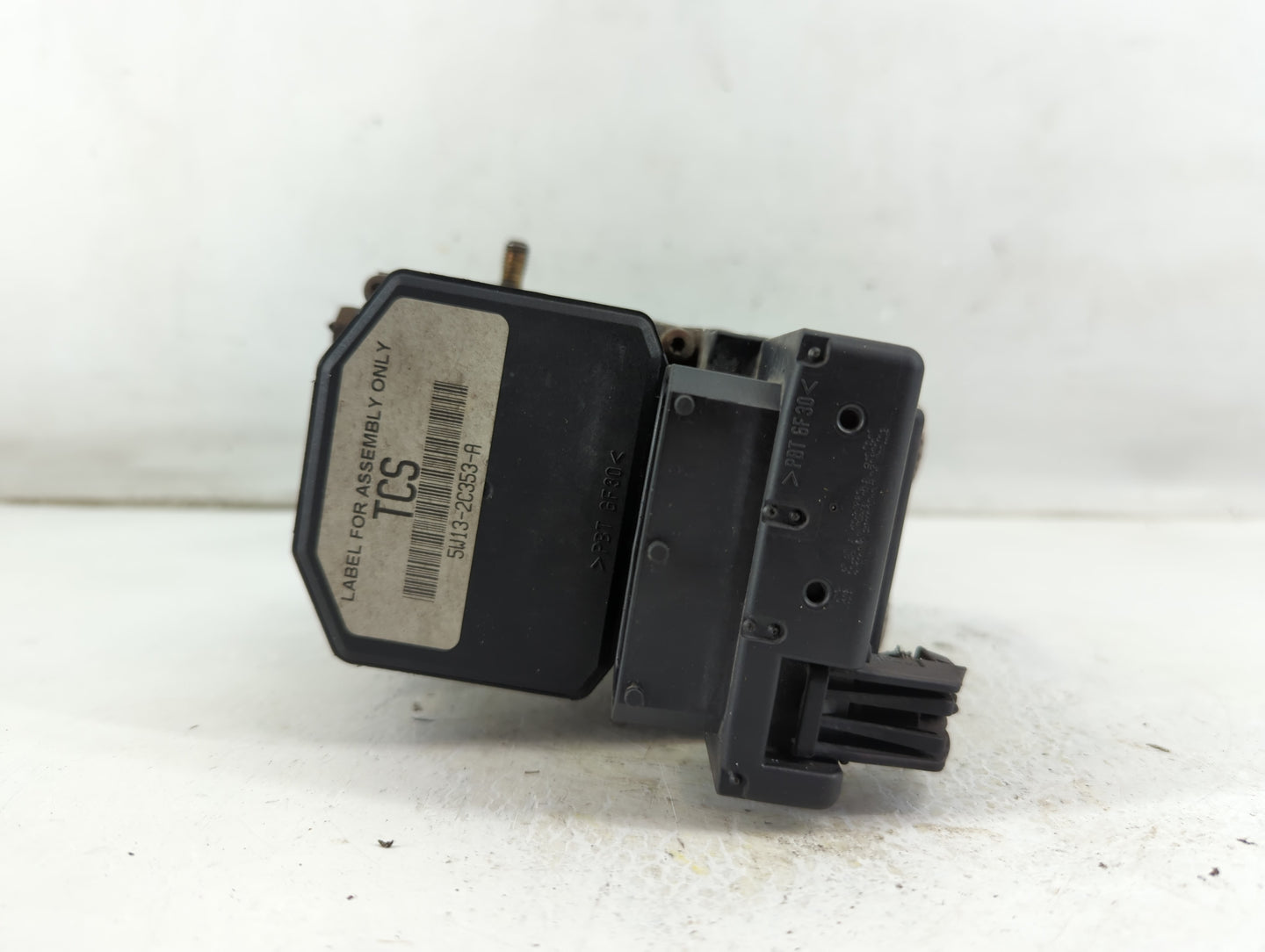 2005 Mercury Grand Marquis ABS Pump Control Module Replacement P/N:5W13-2C353-A Fits OEM Used Auto Parts - Oemusedautoparts1