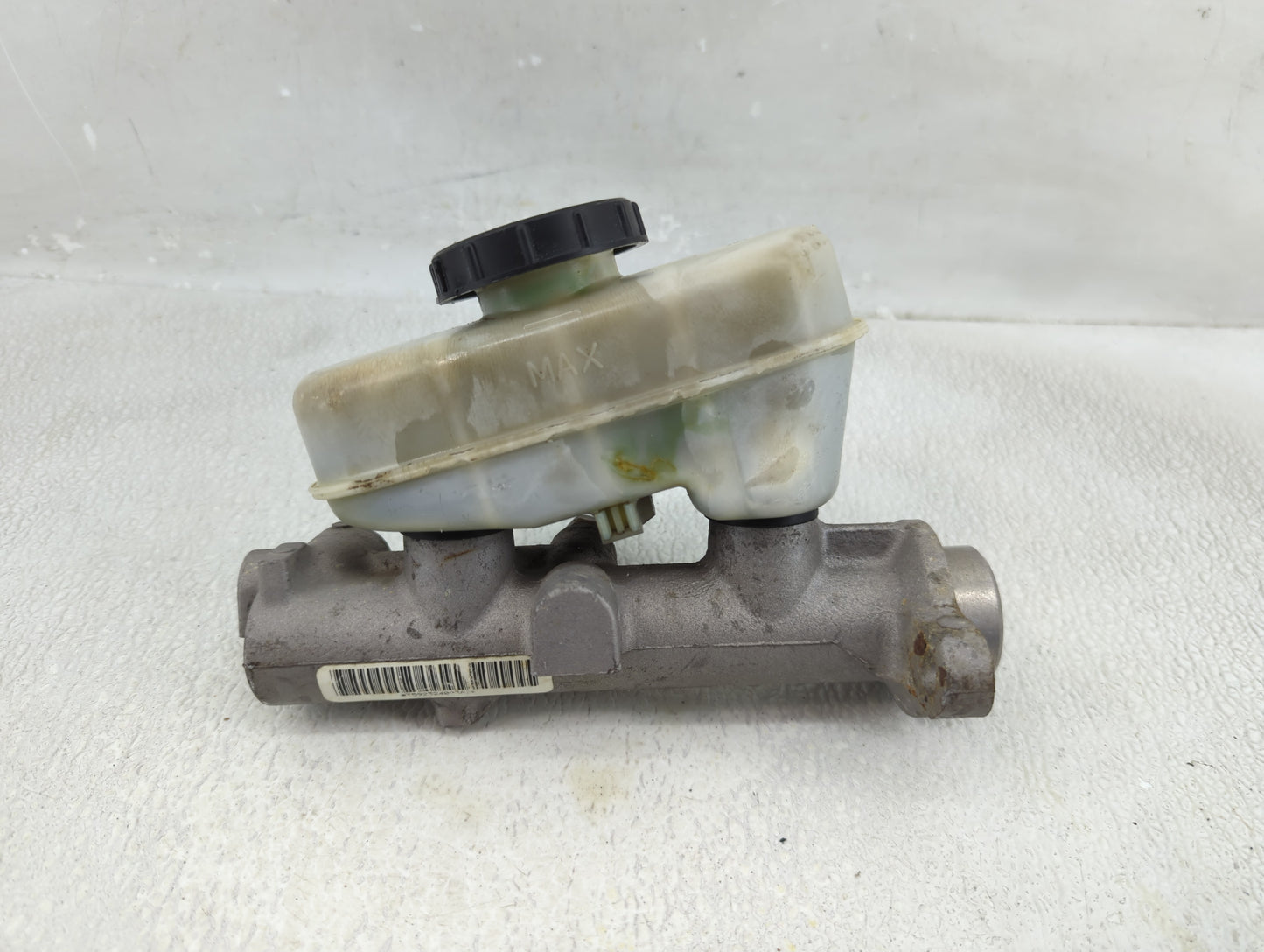 2001-2011 Mercury Grand Marquis Brake Master Cylinder 1310380 - Oemusedautoparts1.com