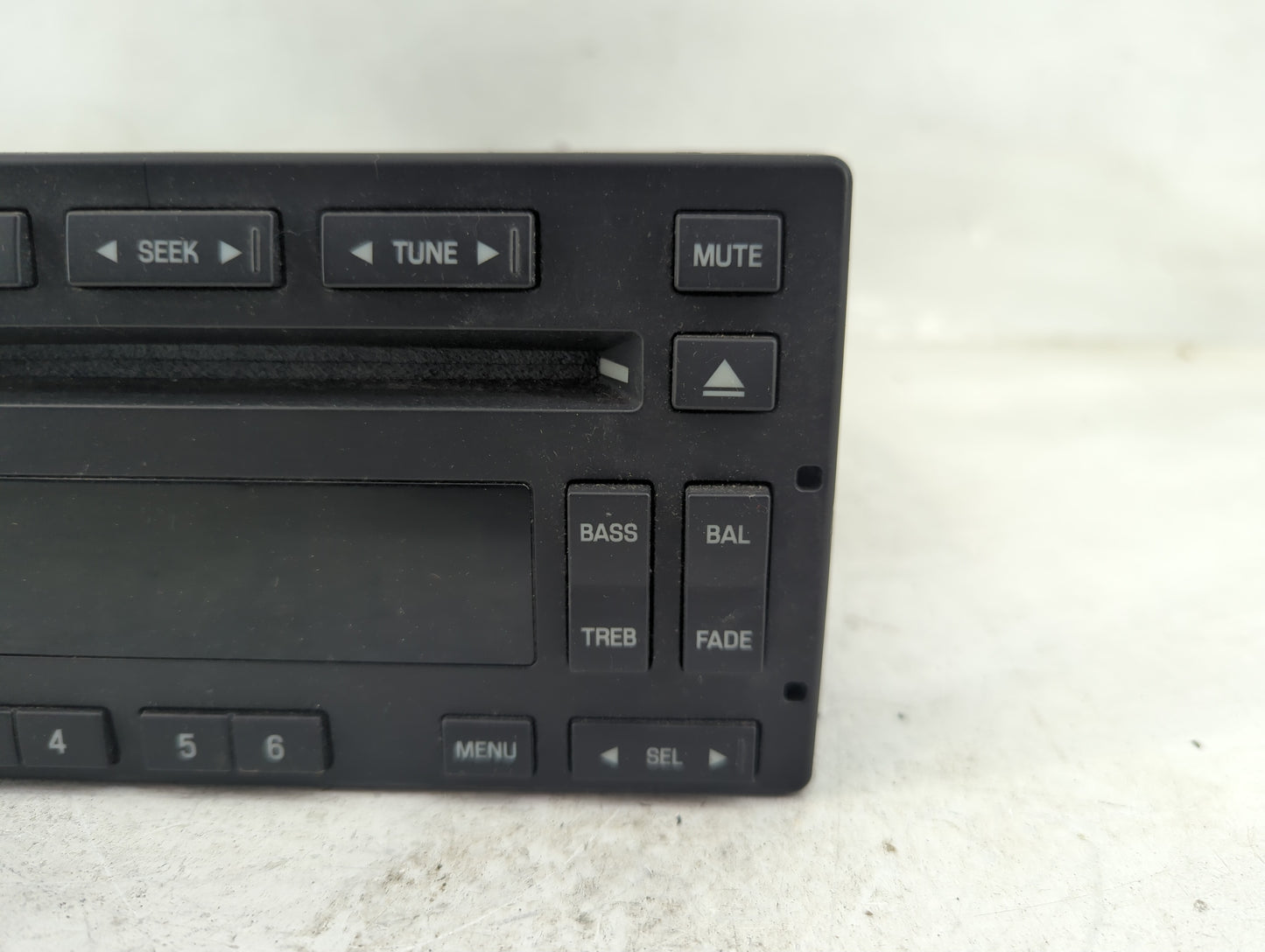 1998-2005 Mercury Grand Marquis Radio AM FM Cd Player Receiver Replacement P/N:5W7T-18C815-AG Fits OEM Used Auto Parts - Oem