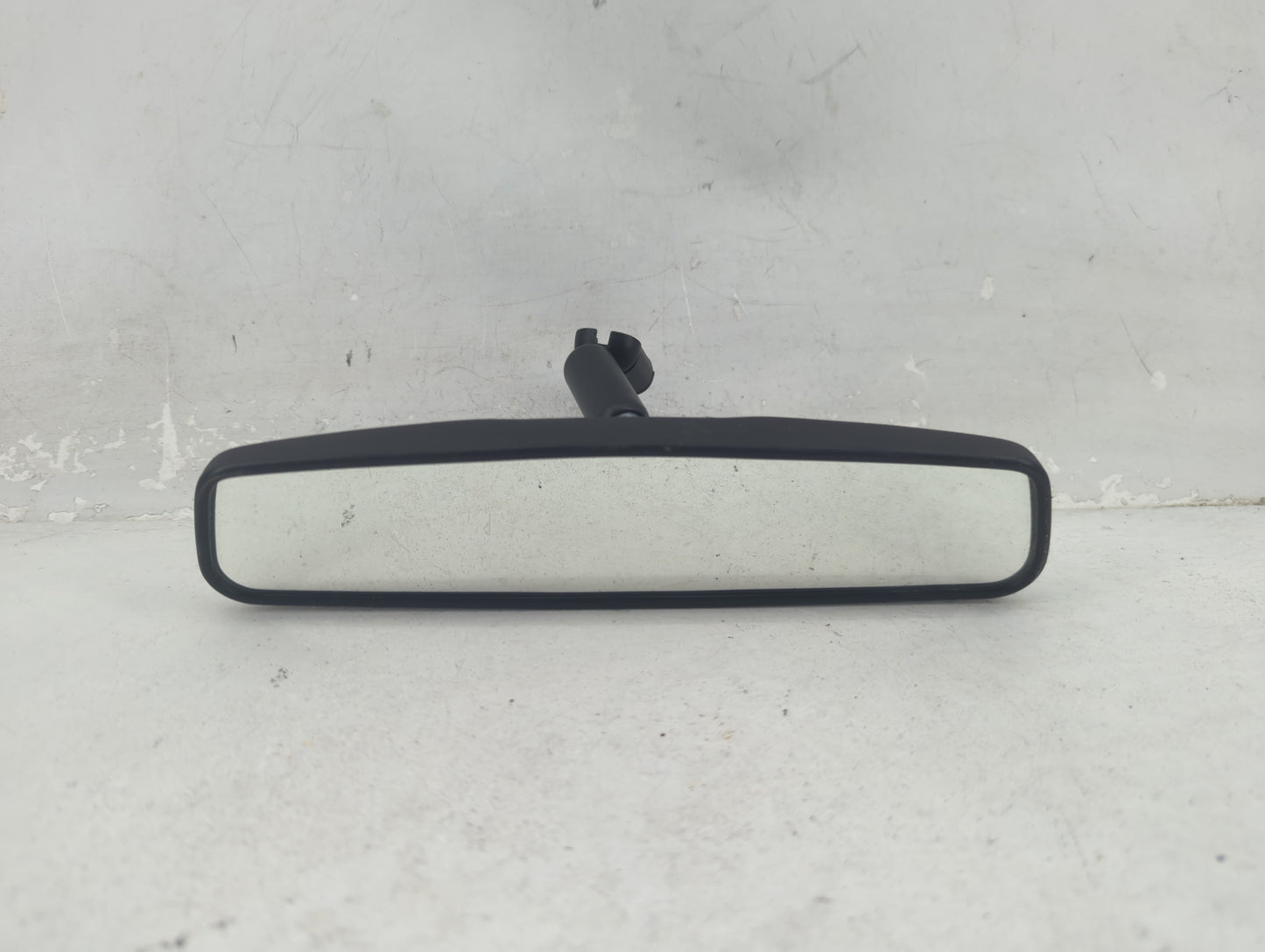 2005 Mercury Grand Marquis Interior Rear View Mirror Replacement OEM Fits OEM Used Auto Parts - Oemusedautoparts1.com