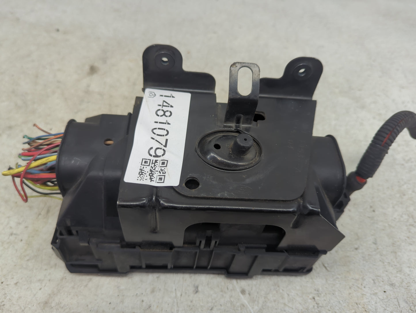 2009-2011 Mercury Grand Marquis Fusebox Fuse Box Panel Relay Module P/N:2C7T-14N003-A Fits Fits 2009 2010 2011 OEM Used Auto