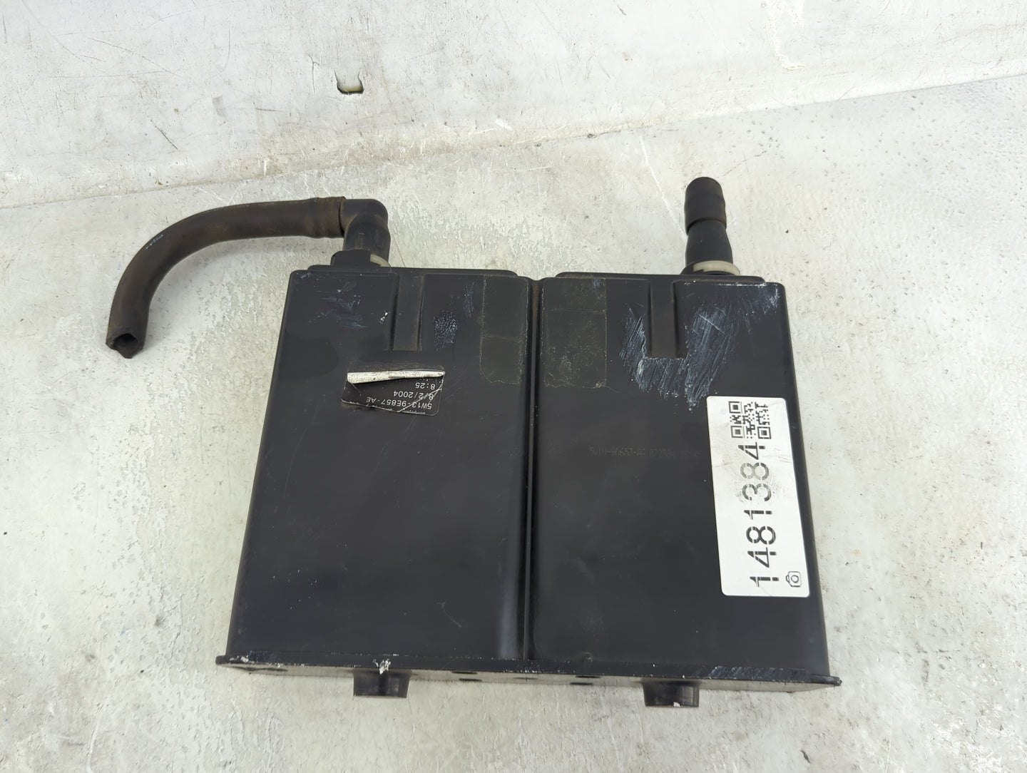 2005 Mercury Grand Marquis Fuel Vapor Charcoal Canister - Oemusedautoparts1.com