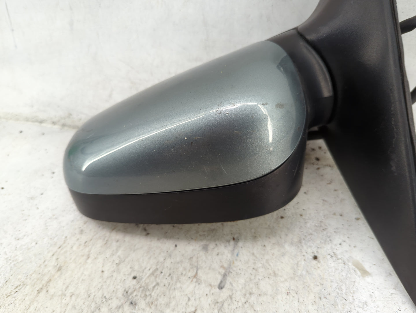 1998-2011 Mercury Grand Marquis Driver Side View Mirror - Left Door Mirror OEM Used - Oemusedautoparts1.com