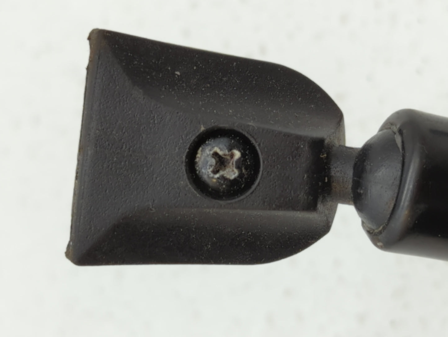 2005 Mercury Grand Marquis Interior Rear View Mirror Replacement OEM Fits OEM Used Auto Parts - Oemusedautoparts1.com