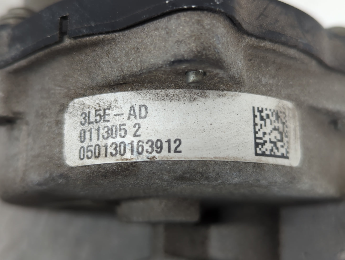 2005-2011 Mercury Grand Marquis Throttle Body P/N:011303 2 2 3L5E-AD Fits OEM Used Auto Parts - Oemusedautoparts1.com