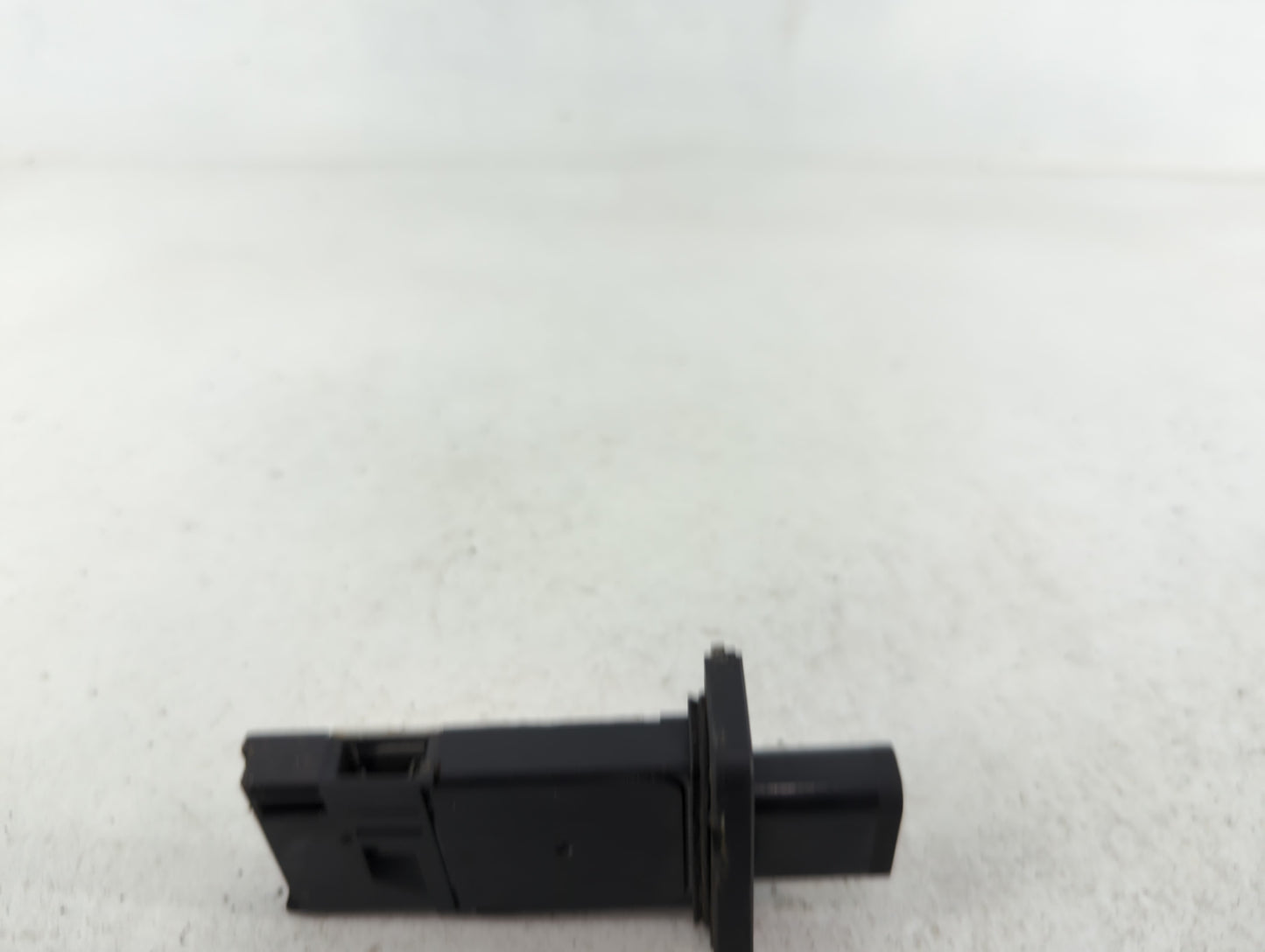 2005-2011 Mercury Grand Marquis Mass Air Flow Meter Maf - Oemusedautoparts1.com