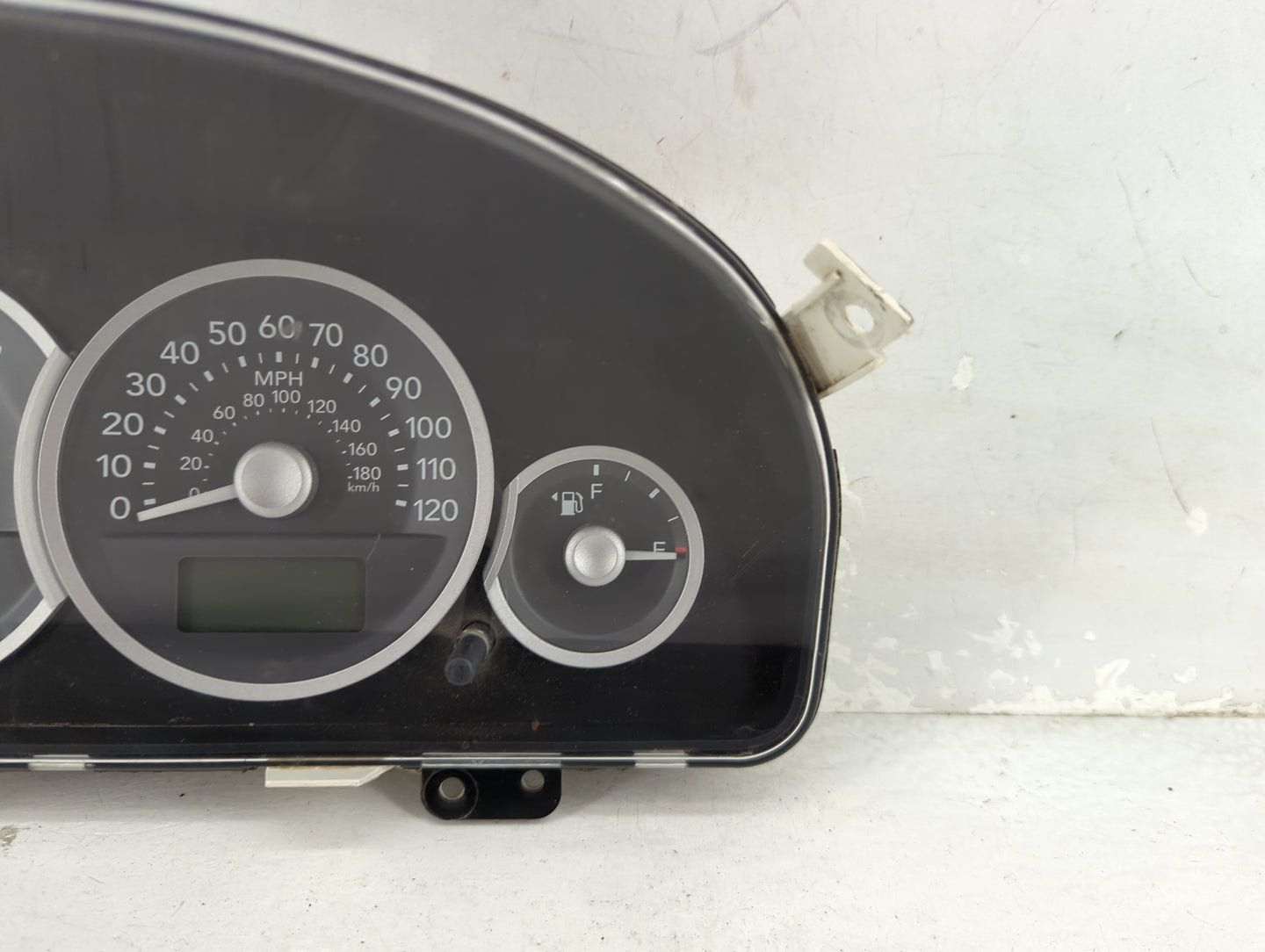2005 Mercury Mariner Instrument Cluster Speedometer Gauges P/N:5E6T-10849-BH JBBH01154G, 5L8F-10A855-AB Fits OEM Used Auto P