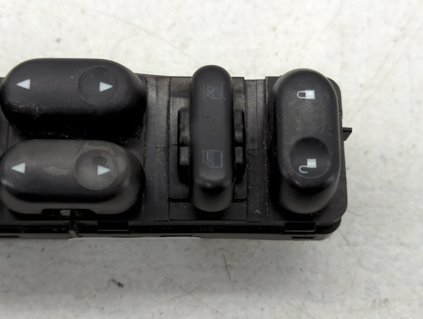 2005-2007 Mercury Mariner Master Power Window Switch Replacement Driver Side Left P/N:PP-GF20 Fits OEM Used Auto Parts - Oem
