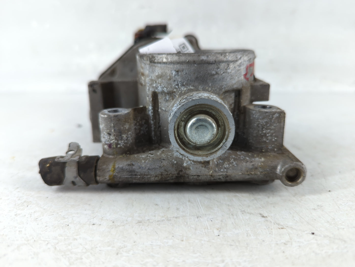 2005-2008 Mercury Mariner Throttle Body Fits Fits 2005 2006 2007 2008 OEM Used Auto Parts - Oemusedautoparts1.com