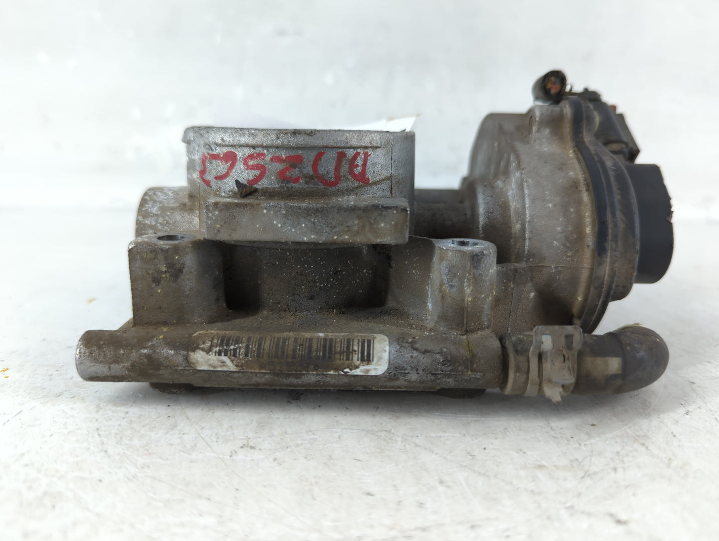 2005-2008 Mercury Mariner Throttle Body Fits Fits 2005 2006 2007 2008 OEM Used Auto Parts - Oemusedautoparts1.com