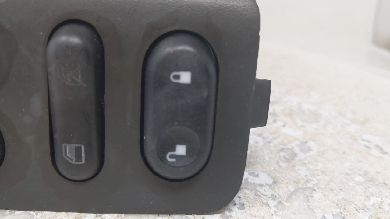 2005 Mercury Mercury Master Power Window Switch Replacement Driver Side Left Fits OEM Used Auto Parts - Oemusedautoparts1.co