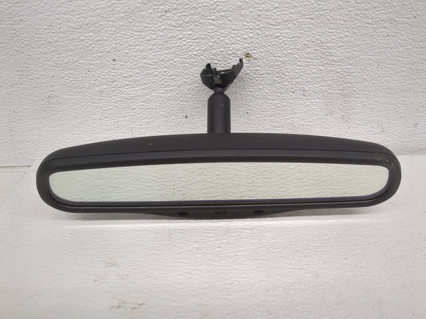 2005 Mercury Montego Interior Rear View Mirror Replacement OEM P/N:GNTX-187 E11015306 Fits OEM Used Auto Parts - Oemusedauto